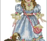 Кукла в голубом платье Кукла в голубом платье